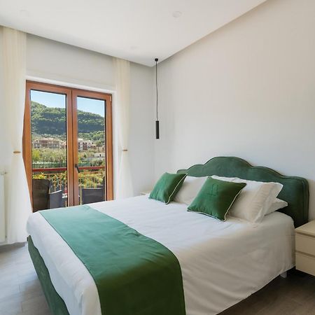 Mifra Suites Sorrento Exterior photo