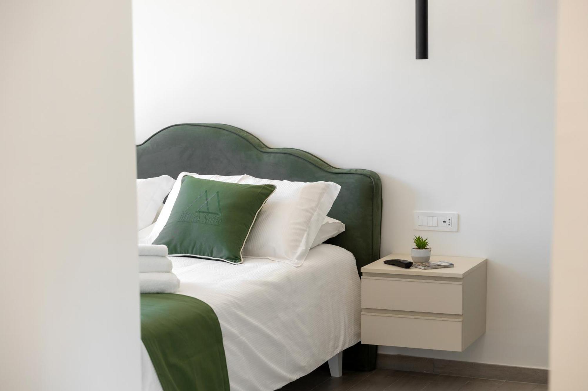 Mifra Suites Sorrento Exterior photo