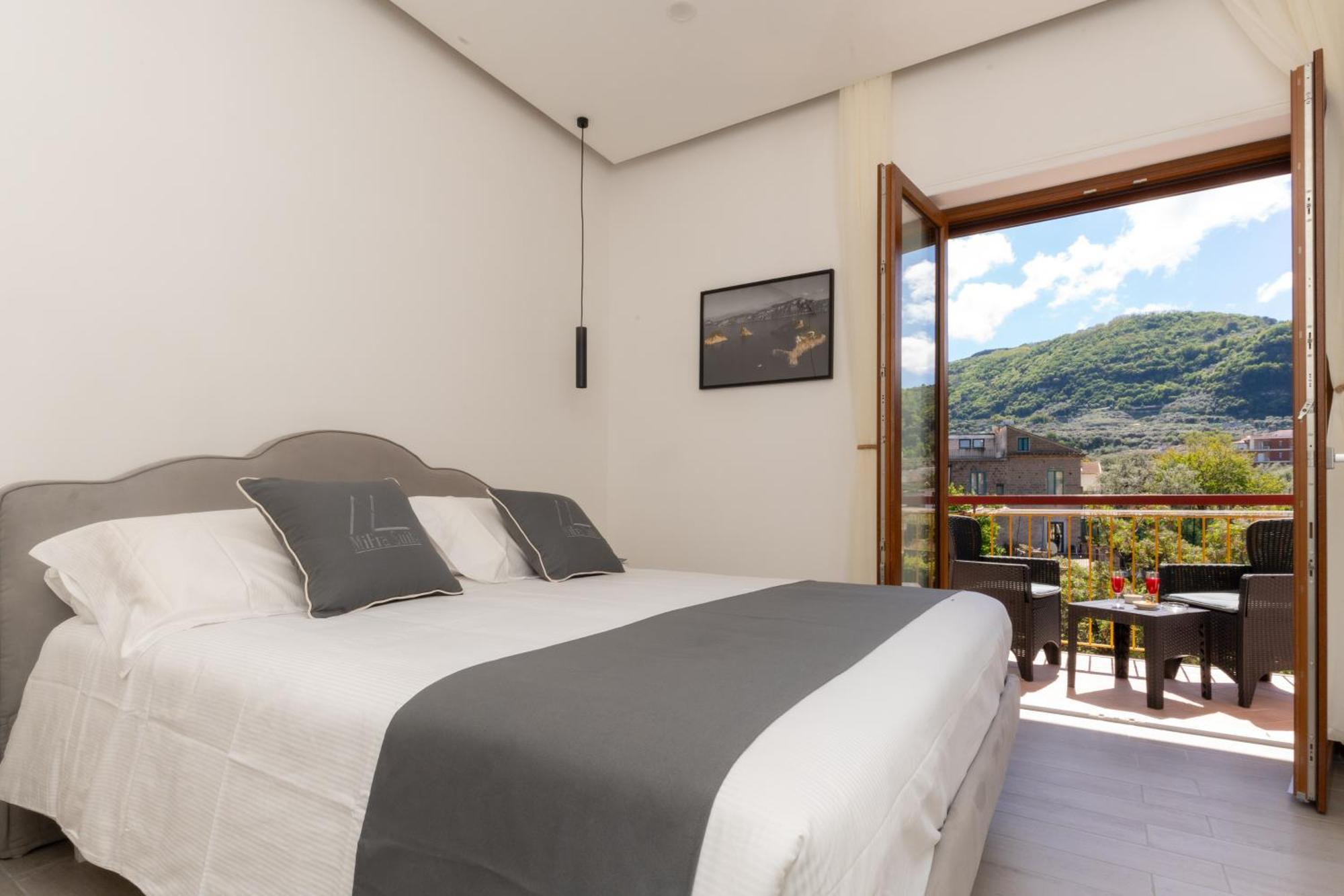 Mifra Suites Sorrento Exterior photo